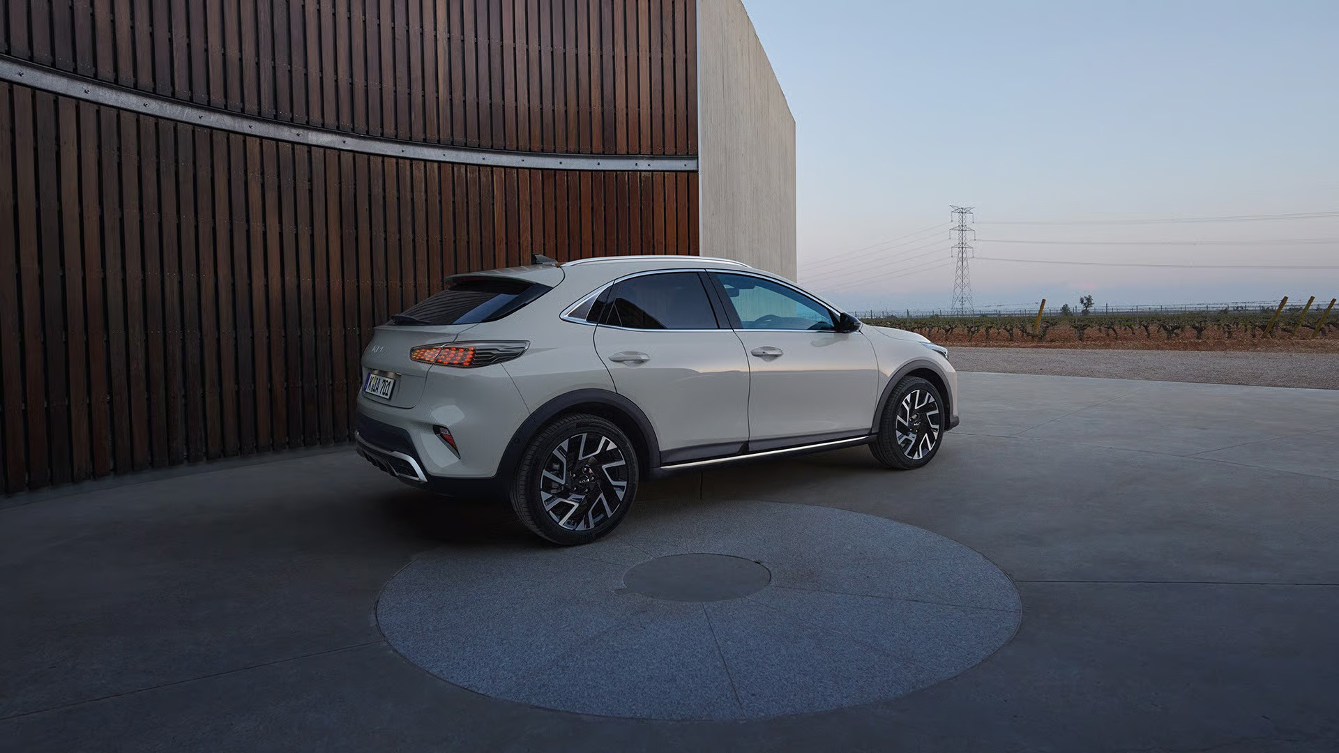 Kia XCeed WHite